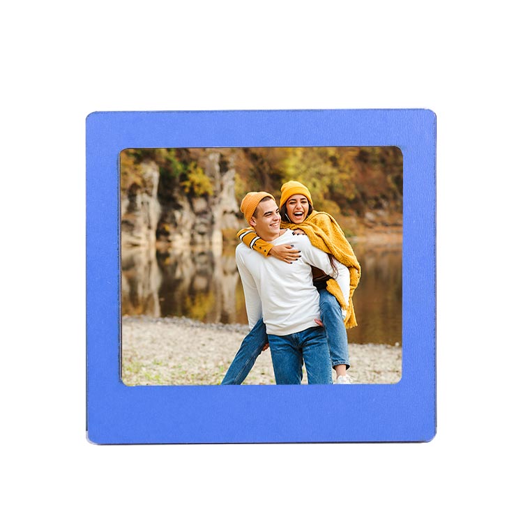 Ahşap Polaroid Fotoğraf Çerçevesi - Mini Masaüstü Kişiye Özel Hediye